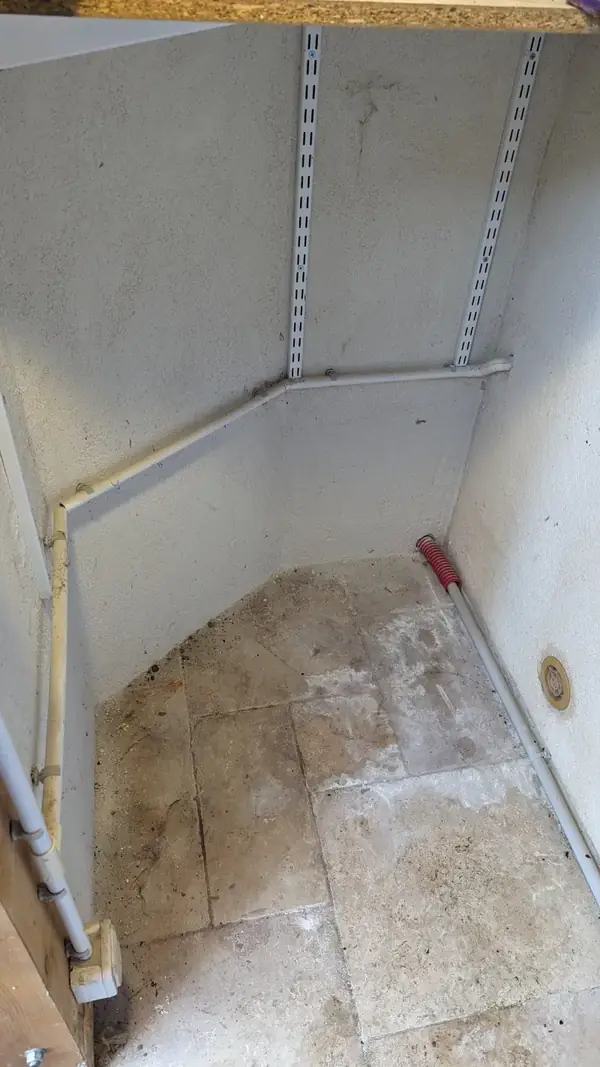 Local technique avant intervention